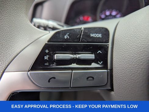 Used 2021 Hyundai Elantra SE image 34