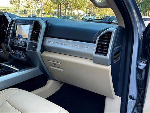 Used 2021 Ford F250 Lariat w/ Lariat Ultimate Package image 18