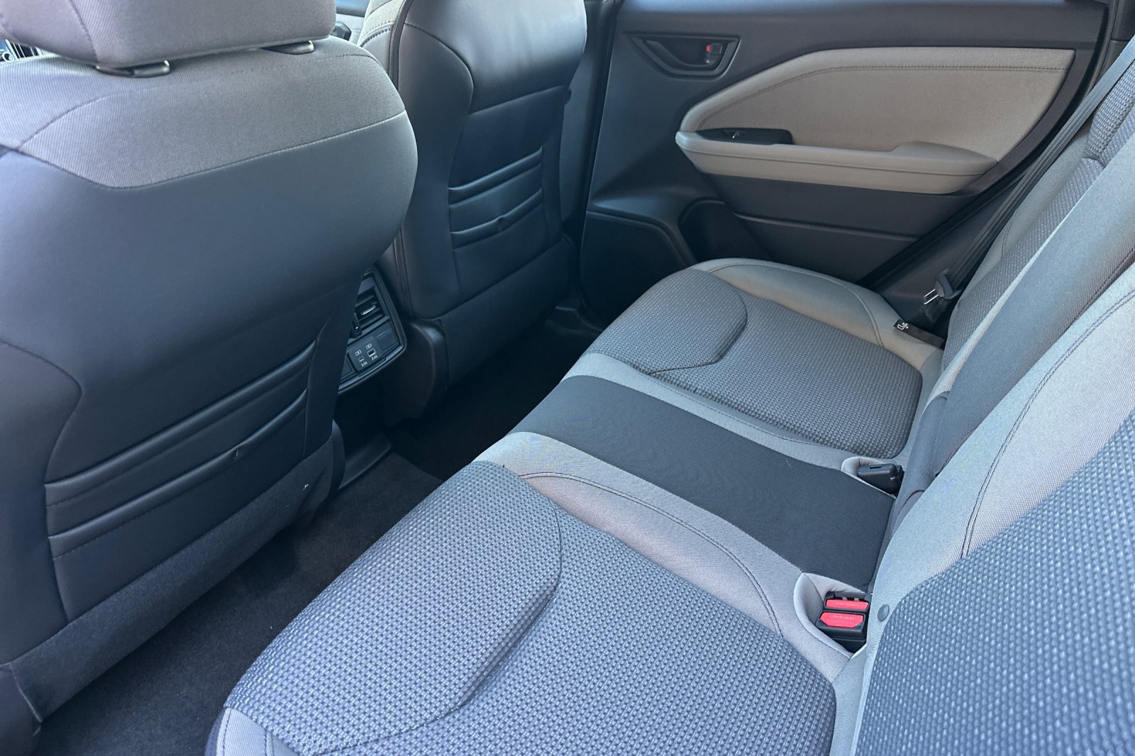 New 2026 Subaru Forester Premium AWD/4WD image 13