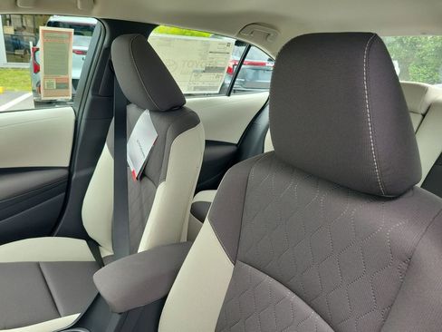 New 2026 Toyota Corolla LE FWD image 21