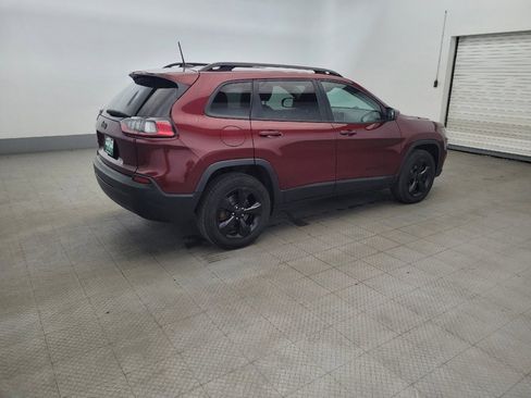 Used 2019 Jeep Cherokee Latitude Plus AWD/4WD image 10