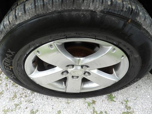 Used 2006 Pontiac Torrent 2WD image 16