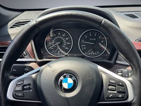 Used 2016 BMW X1 xDrive28i AWD/4WD image 16