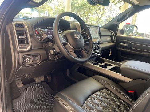 New 2022 RAM 2500 Big Horn w/ Level C Equiment Group image 6