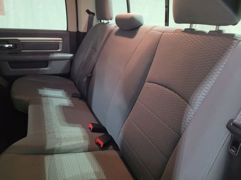 Used 2018 RAM 1500 Classic SLT w/ Luxury Group image 42