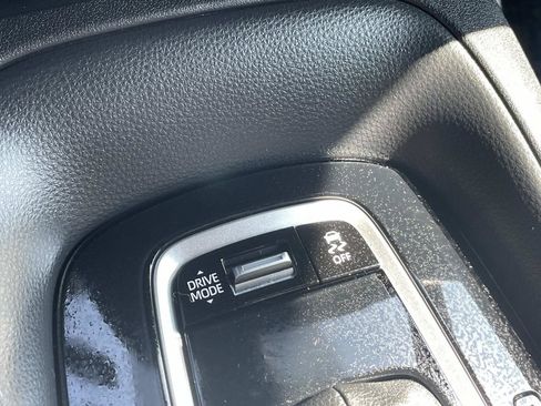 Used 2024 Toyota Corolla SE FWD image 37