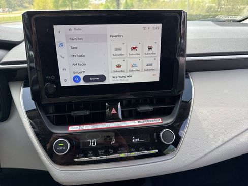 Used 2026 Toyota Corolla LE image 12