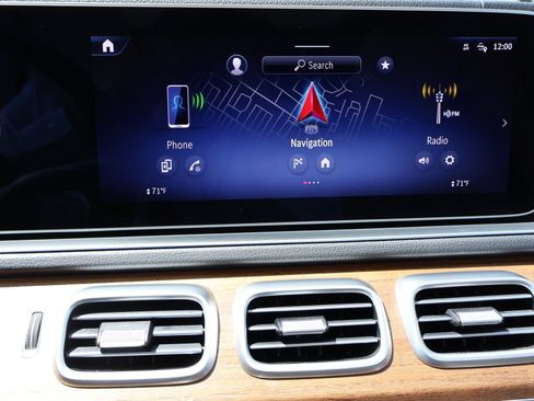 Certified 2024 Mercedes-Benz GLS 450 4MATIC image 40