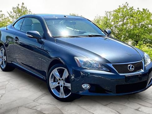 Used 2010 Lexus IS 250C RWD image 10