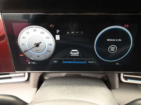 Used 2024 Hyundai Elantra SEL w/ Convenience Package image 18