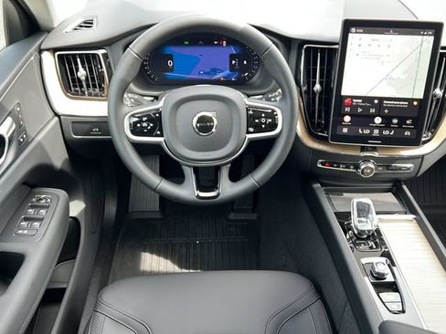 New 2026 Volvo XC60 B5 Plus AWD/4WD image 11
