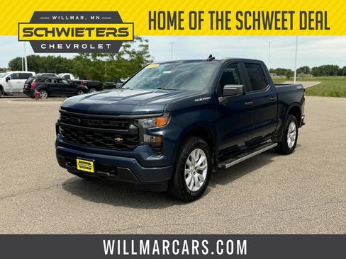 Used 2023 Chevrolet Silverado 1500 Custom AWD/4WD image 1