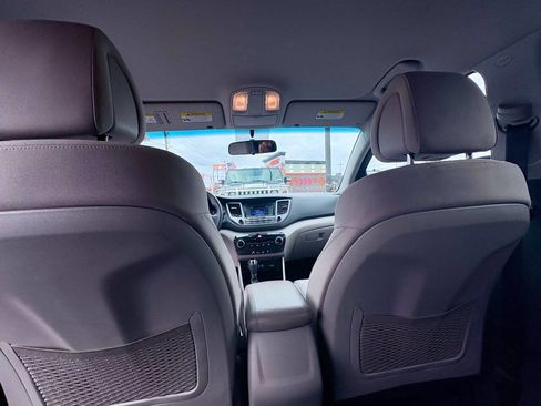 Used 2016 Hyundai Tucson SE w/ Option Group 02 image 21