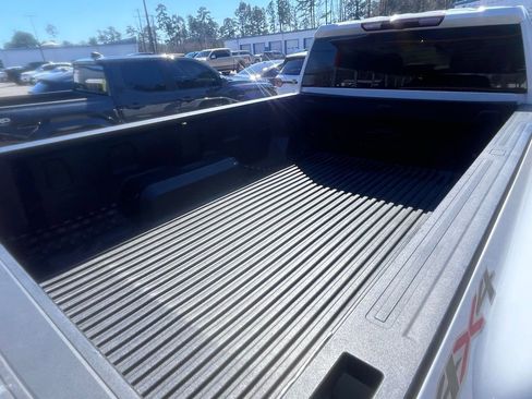 Used 2025 Chevrolet Silverado 3500 LT w/ Safety Package image 6