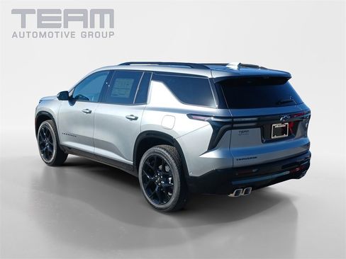 New 2026 Chevrolet Traverse RS image 5