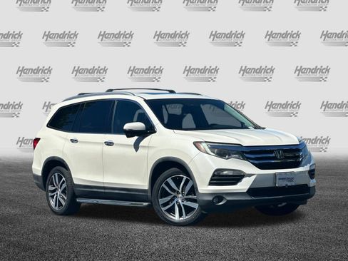 Used 2016 Honda Pilot Touring image 2