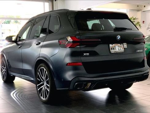 Used 2024 BMW X5 M60i AWD/4WD image 5