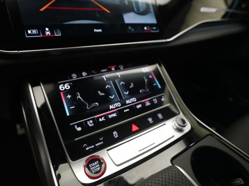 New 2026 Audi SQ8 Prestige AWD/4WD image 22