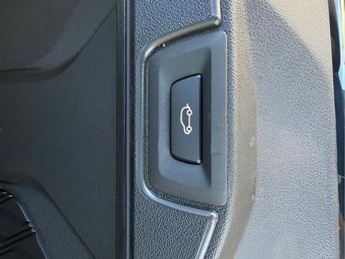 Used 2026 BMW X5 xDrive40i w/ M Sport Package image 51