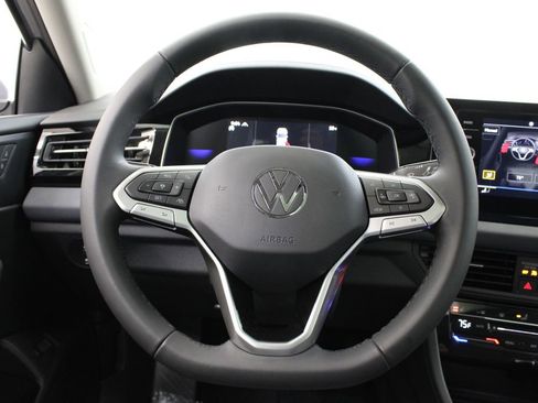 New 2026 Volkswagen Jetta SE FWD image 22
