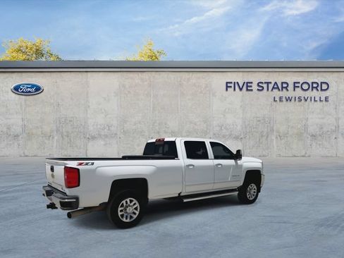 Used 2019 Chevrolet Silverado 3500 LTZ w/ Duramax Plus Package AWD/4WD image 8