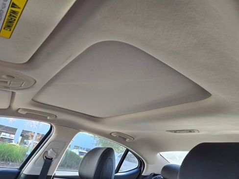 Used 2022 Genesis G70 2.0T w/ Prestige Package image 14