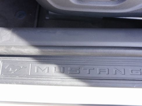 Certified 2025 Ford Mustang Coupe image 27