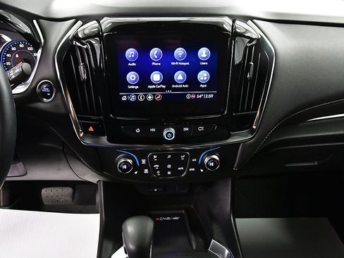 Used 2023 Chevrolet Traverse LT w/ LPO, Floor Liner Package image 25