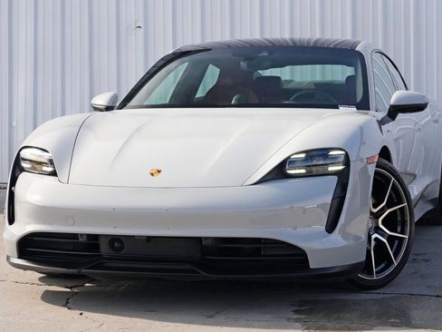 Used 2023 Porsche Taycan 4S w/ Premium Package image 3