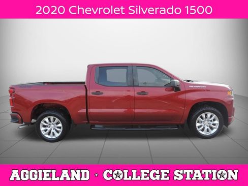 Used 2020 Chevrolet Silverado 1500 Custom w/ Infotainment Package RWD image 2