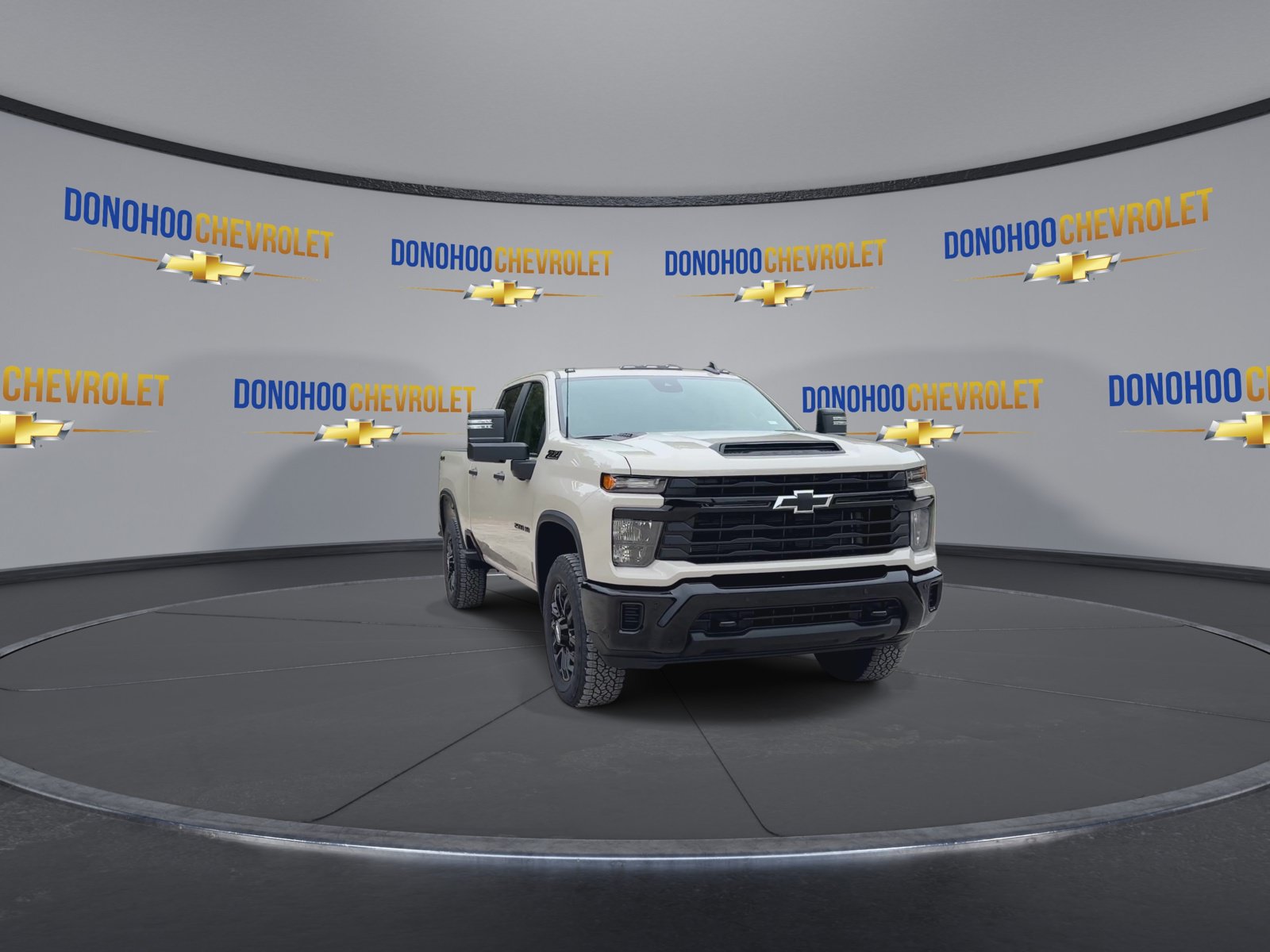 New 2026 Chevrolet Silverado 2500 Custom w/ Custom Value Package AWD/4WD image 6