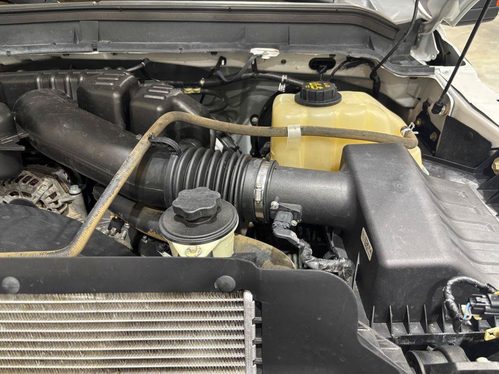 Used 2015 Ford F250 XL w/ Power Equipment Group AWD/4WD image 25