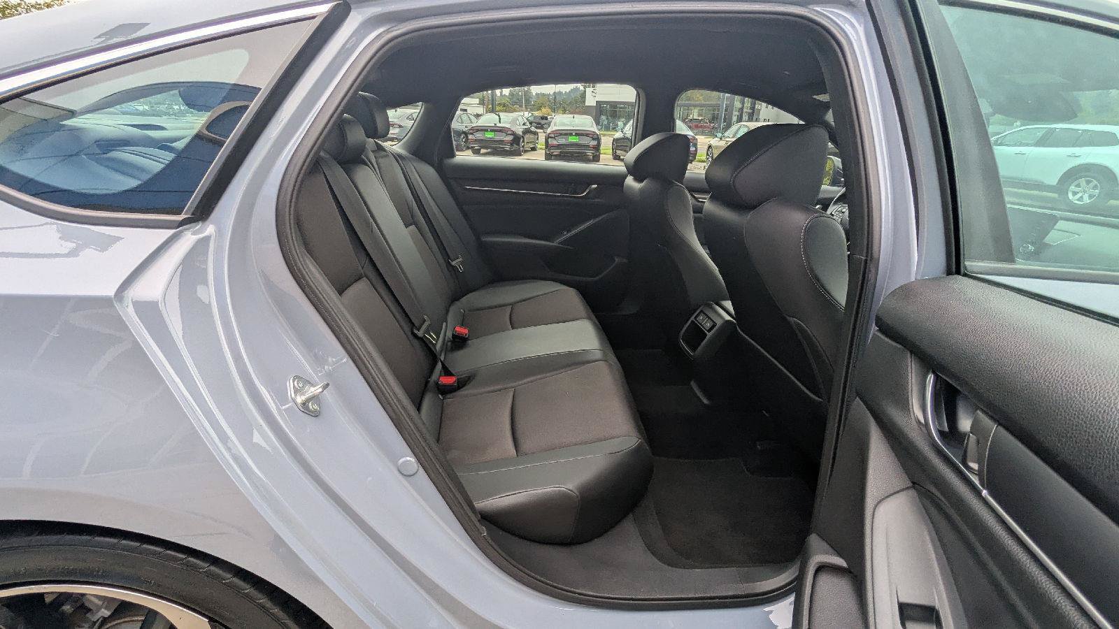 Used 2022 Honda Accord Sport image 17