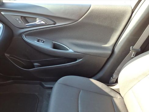 Used 2024 Chevrolet Malibu LT image 29