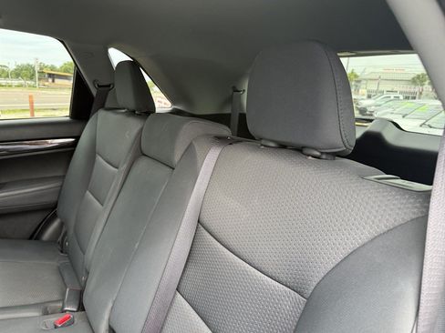 Used 2013 Kia Sorento LX w/ Convenience Pkg FWD image 8