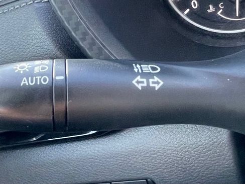 Used 2020 Nissan Sentra SV FWD image 17