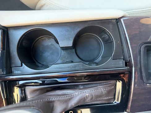 Used 2016 Cadillac XTS Luxury w/ Driver Awareness Package image 21