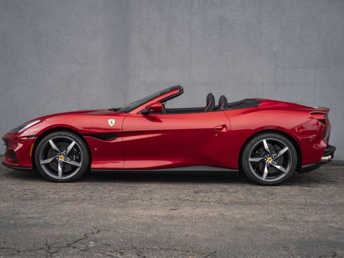 Used 2023 Ferrari Portofino M image 2