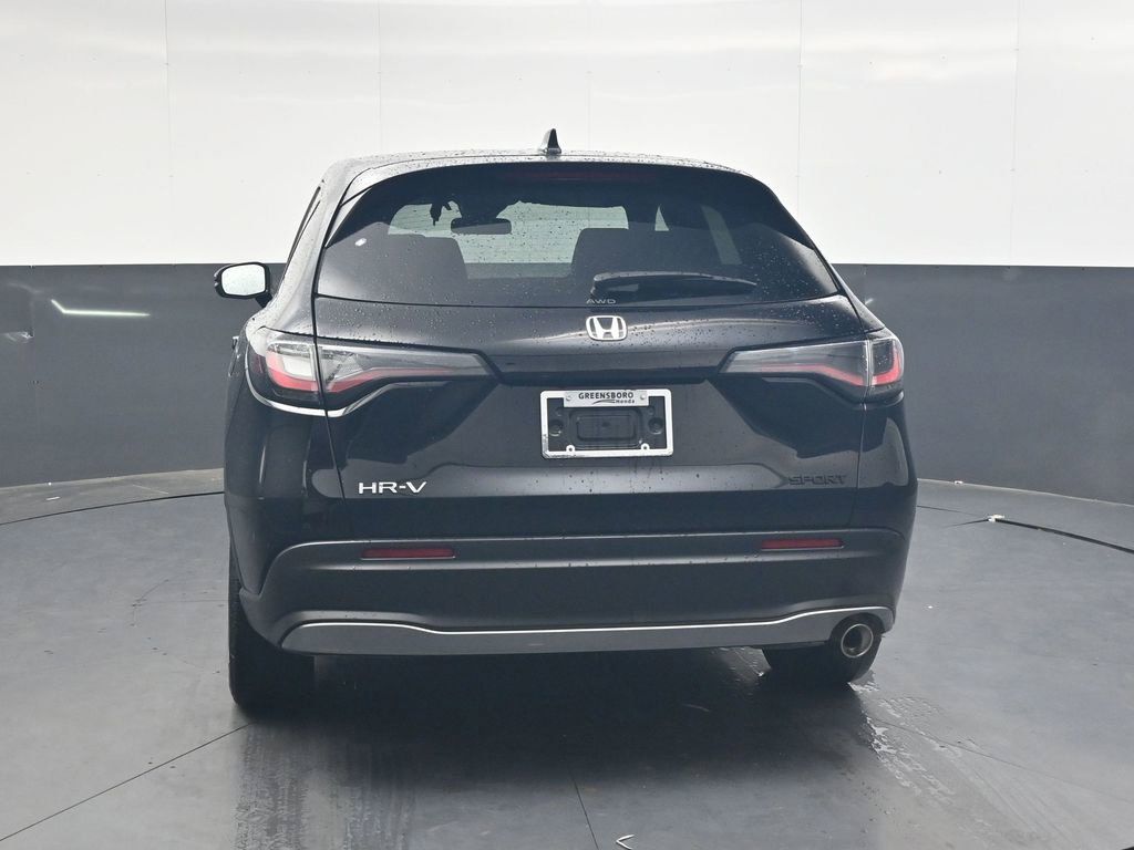 Used 2025 Honda HR-V Sport image 5