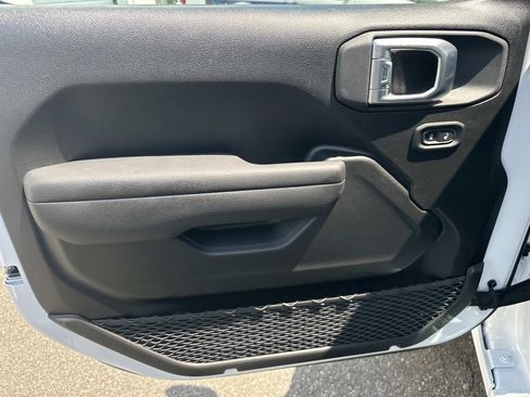 New 2026 Jeep Wrangler Sport AWD/4WD image 15
