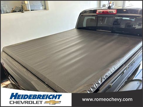 Certified 2023 Chevrolet Colorado Trail Boss AWD/4WD image 35
