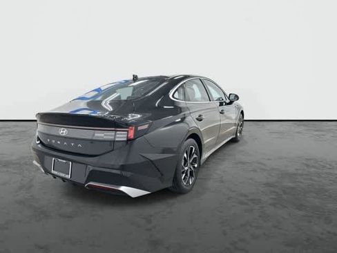 Used 2025 Hyundai Sonata SEL image 3