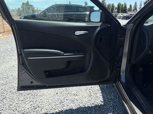 Used 2015 Dodge Charger SE w/ Popular Equipment Group RWD image 15