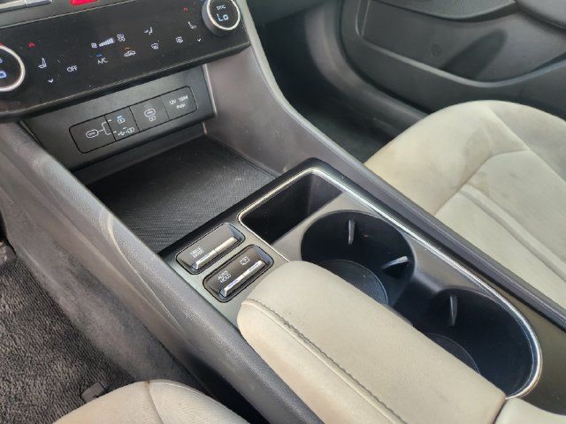 Used 2024 Hyundai Sonata SEL FWD image 18