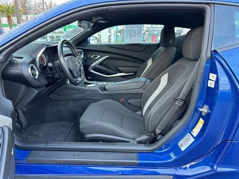 Used 2021 Chevrolet Camaro LT w/ RS Package image 4