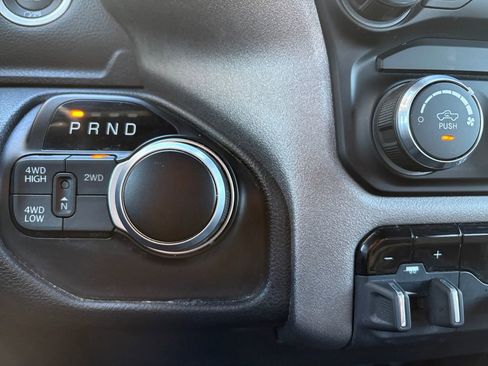 Used 2024 RAM 2500 Tradesman w/ Chrome Appearance Group image 10