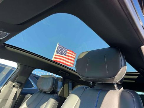 Used 2024 Cadillac Lyriq Sport image 20