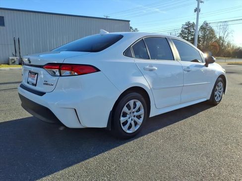 Certified 2024 Toyota Corolla LE image 4