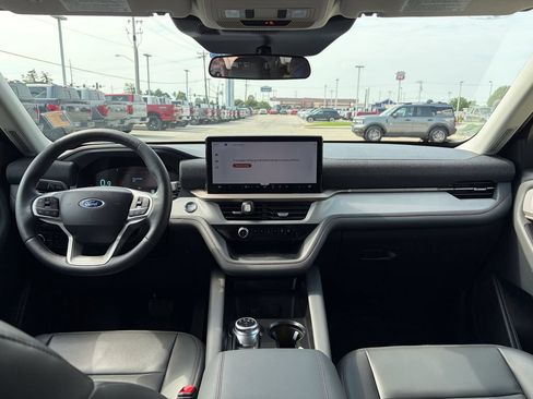 New 2026 Ford Explorer Active w/ Active Comfort Package AWD/4WD image 31