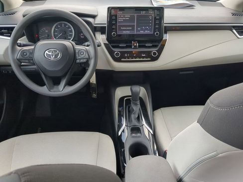 Used 2020 Toyota Corolla LE image 21